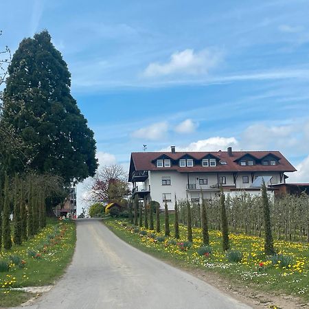 Bergchalet Mirabell - Hofgut Friedrichshafen Exterior photo